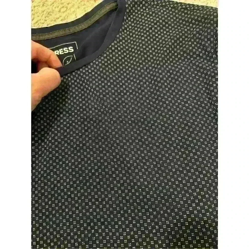 Express Shirt - Picture 5 of 9